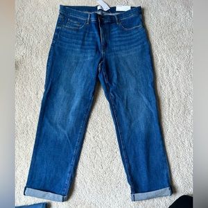 NWT Loft boyfriend jeans with roll ankles. Size 12